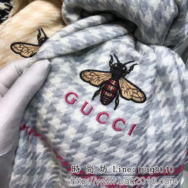 GUCCI古馳官網 18年秀場小千鳥格羊絨長圍巾 LLWJ6684